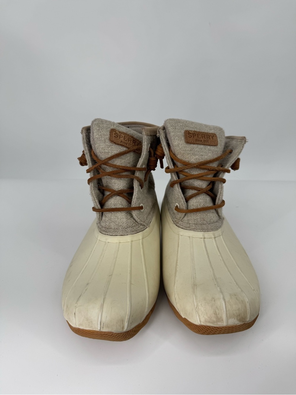 Sperry Cream Duck Boots Insulated Lace Up Rain Snow Winter Women’s Size 9.5